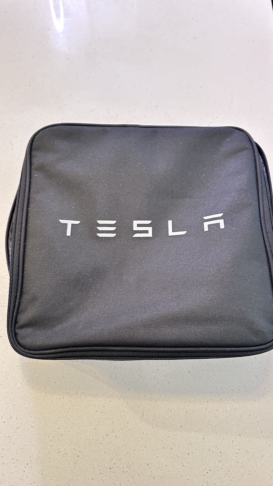 TESLA original mobile Connector- never Used. Brand New 