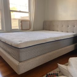 Sven Queen Tufted Bed Frame