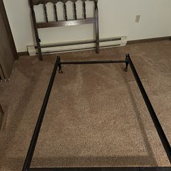 Expandable Metal Bed frame With Twin Headboard 