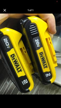 DeWalt 20V Max 2Ah Battery Pack (x2)