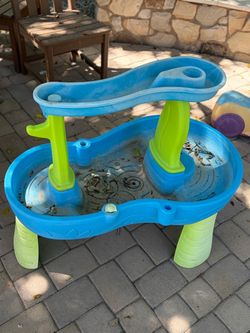 Kids Outdoor Water Play Table