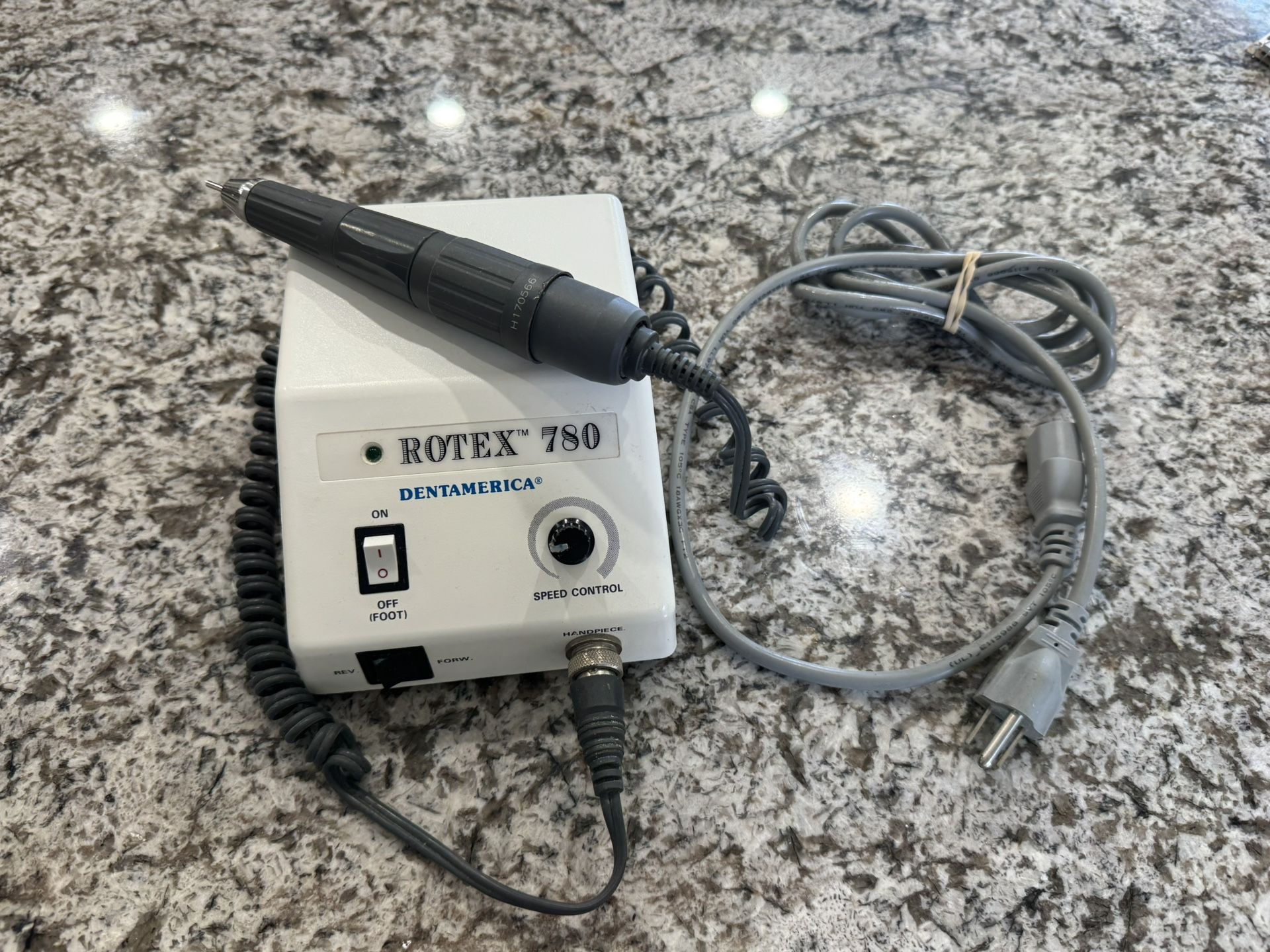 Dental Micro Lab