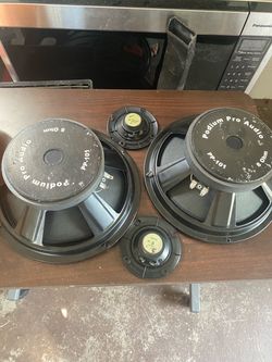 Pro Audio podium. 8ohm