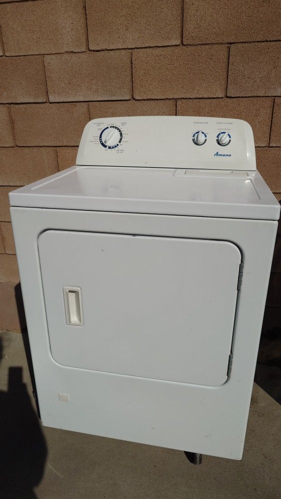 Amana Gas Dryer - Model NGD4700VQ2 - Works Great