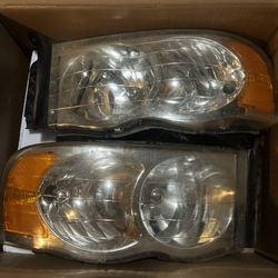 OEM Headlights – 2002–2005 Dodge Ram 1500 / 2500 / 3500 