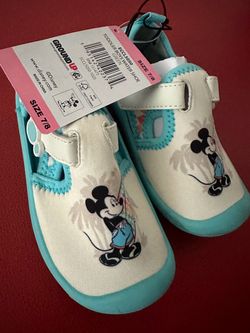 Water shoes