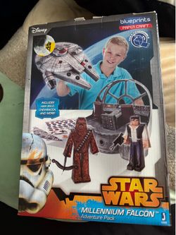 Starwars millennium falcon paper craft adventure pack