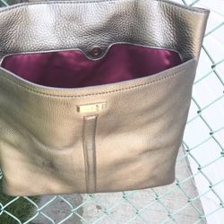 Vtg.Cole Haan Tote 13” x 13” Handbag + Wallet Silver Metallic Pebble Grain 