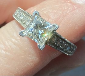 Diamond Engagement Ring - 1.25 Carats