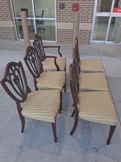 Set of 6 Mid Century Mahogany Shield Back Dinette Chairs / 5 Sidechairs
