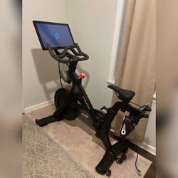 Peloton Bike, Includes Shoes and Weights - Good - 2020 – Chicago, IL