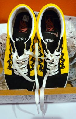 Vans Black And Yellow Charlie Brown