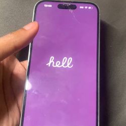 iPhone 15 Green