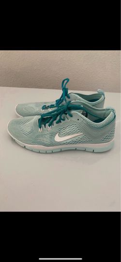 NIKES