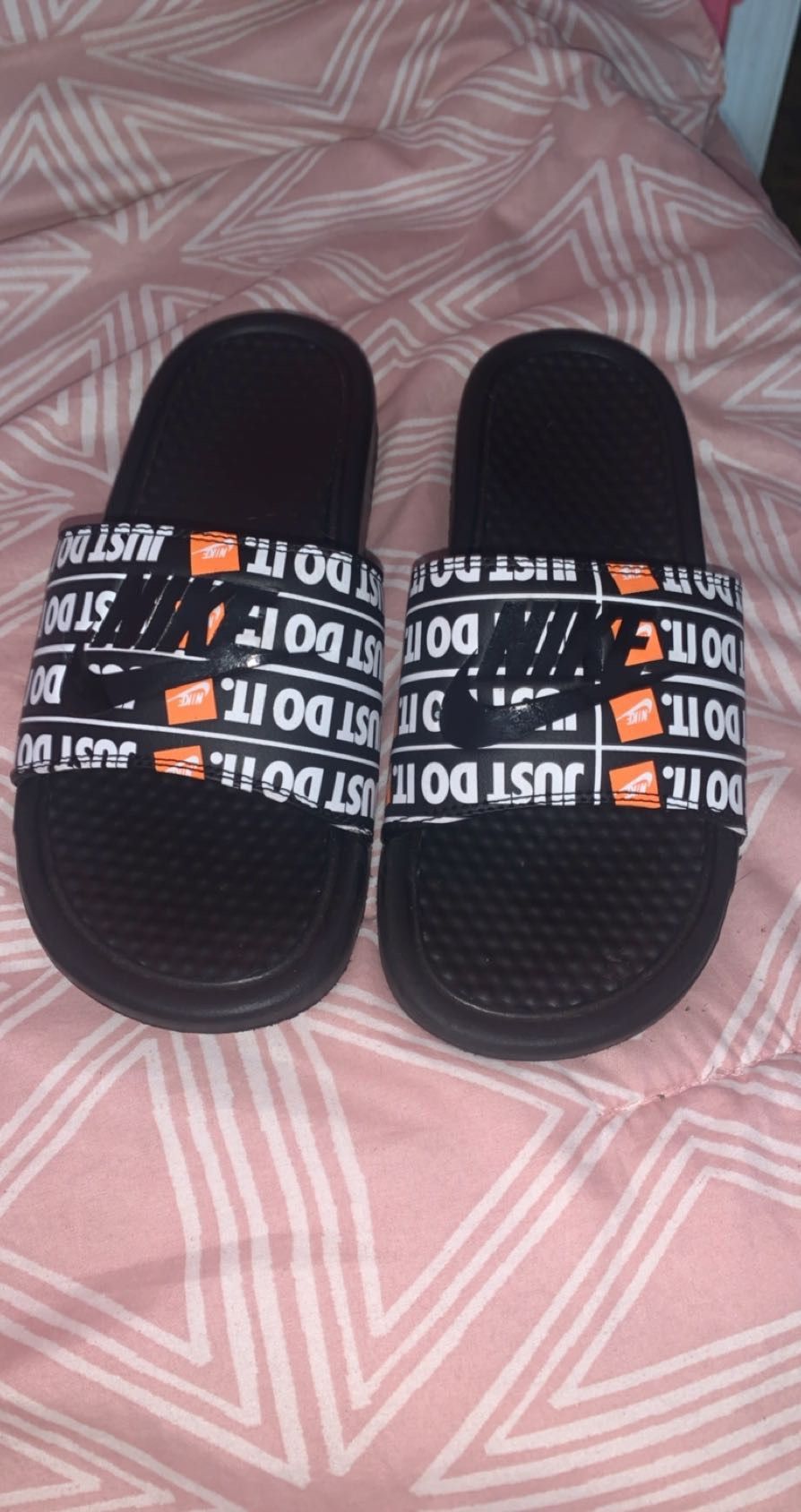 Nike slides