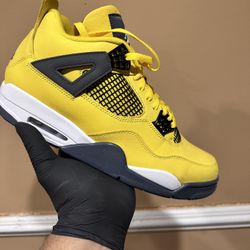 Air Jordan 4 Retro Lighting 