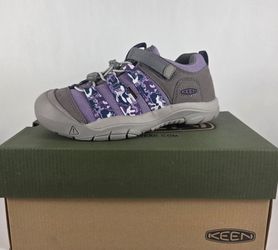 Keen Youth Size 5 Newport H2SHO Closed Toe Water Sneaker Shoes Purple Unisex New