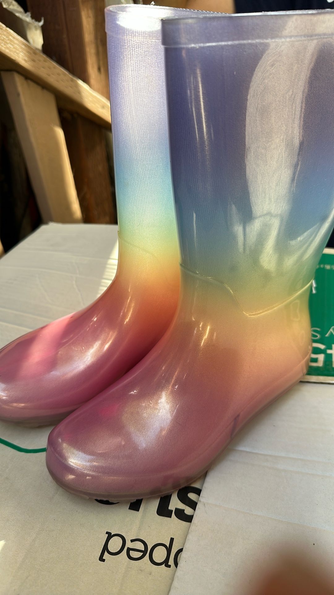 Brand New Rain boots Size 5