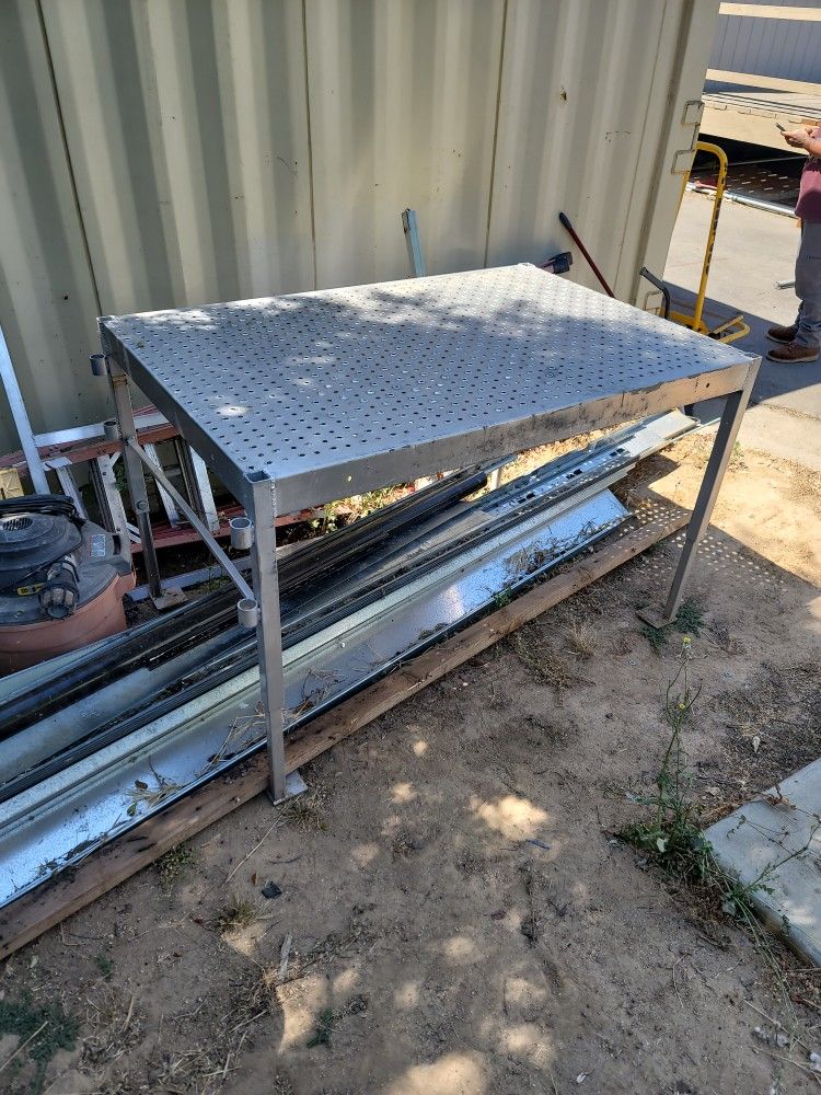 Aluminum Platform 5x3 Ish