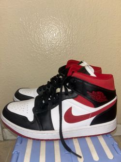 Air Jordan 1 Mid “Black White Gym Red” (also called “Metallic Red”), men’s size US 8.