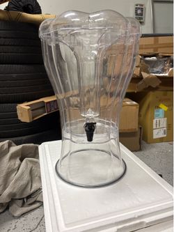 3.5 gallon beverage dispenser with stand
