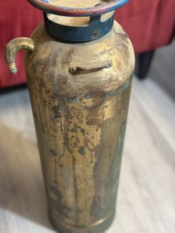 Antique Brass Fire Extinquisher