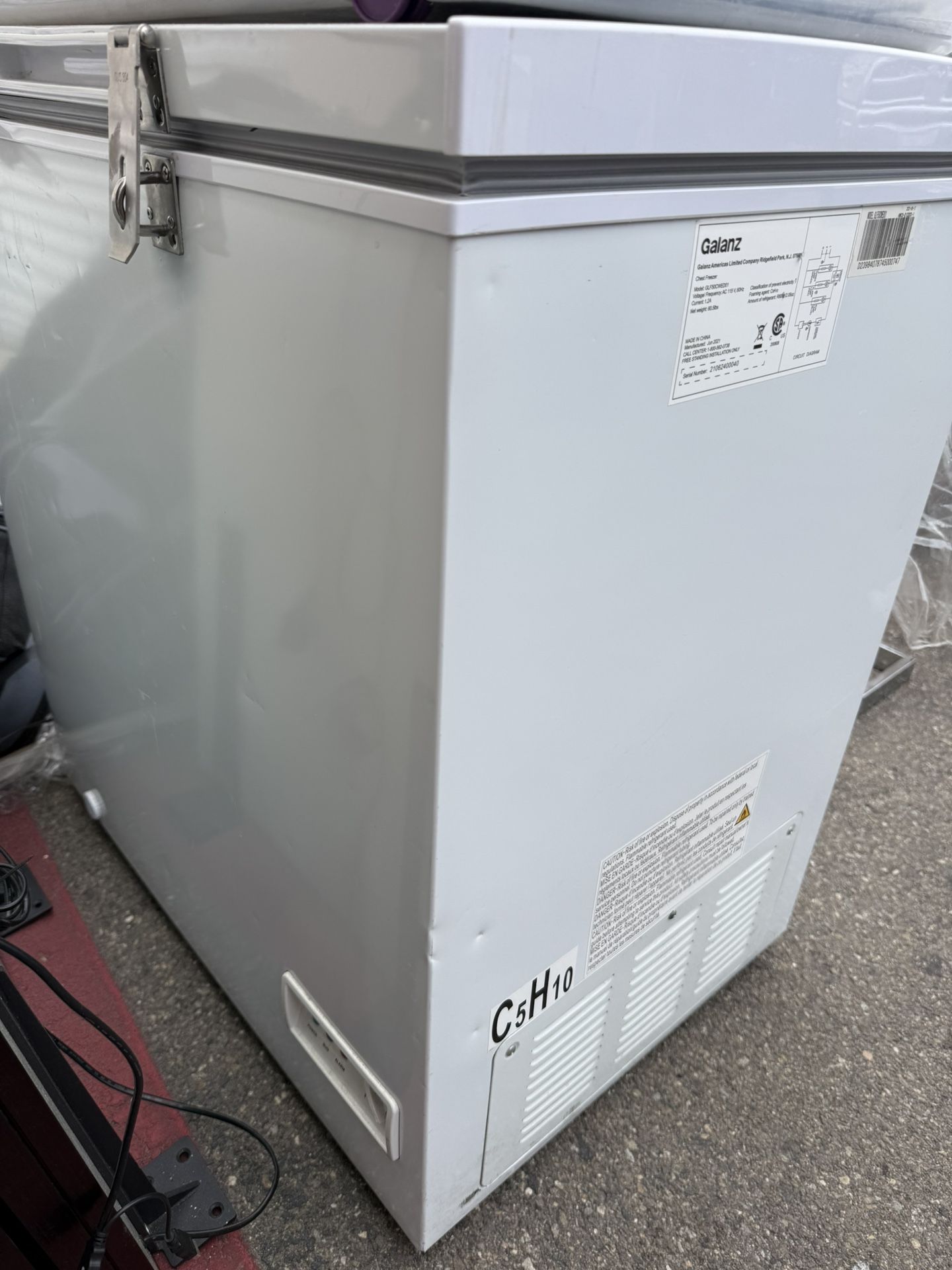 5 Cb Ft Chest Freezer