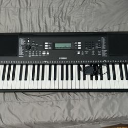 Yamaha E373 61 Key Piano