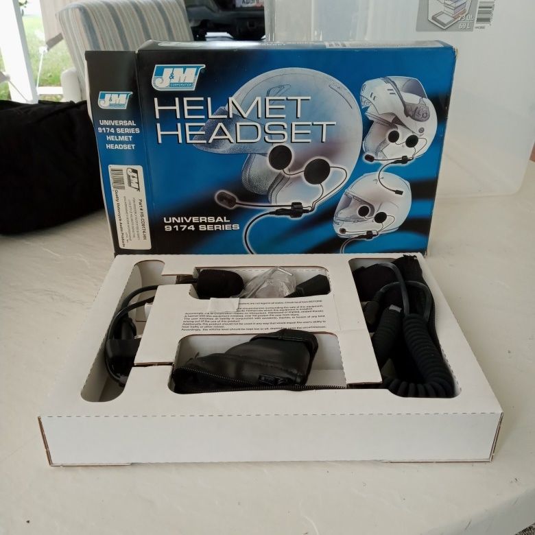 Like Brand New In The Box JM Universal 9174 Series Headset For Motorcycle Riding Man Or Woman Retail 199 Each Selling 50 For Both .