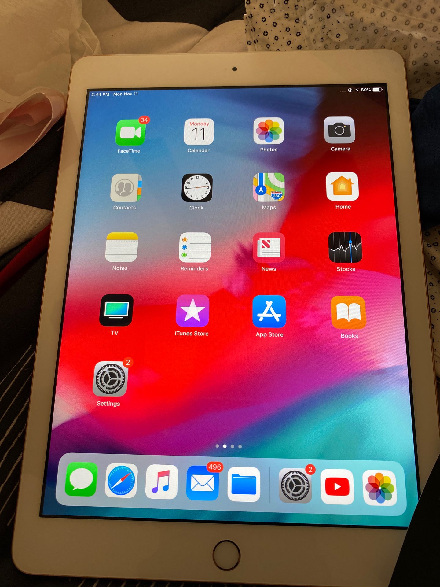 Rose gold iPad 32gb