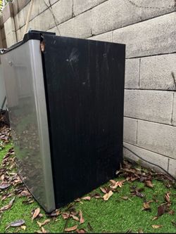 Small refrigerator