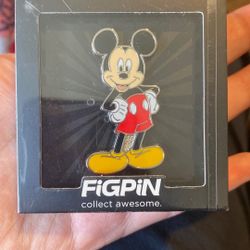 Disney Mickey Mouse Pin 