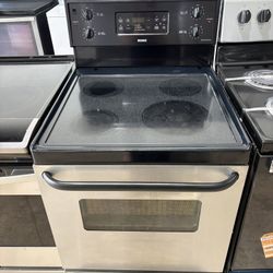 Stove Kenmore 24 Inches Glass Top 
