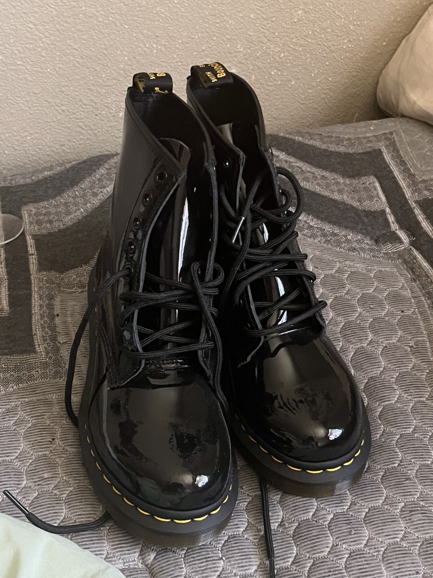 Size US 7 Women's Black Shiny Doc Martens 1460