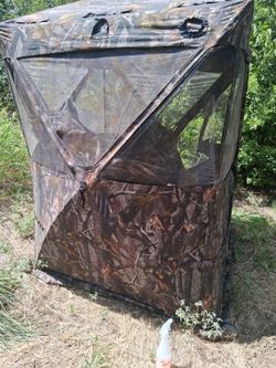Canopy for https://offerup.com/redirect/?o=aHVudGluZy5ncmVlbg== color.ameristep brand..multy seasons
