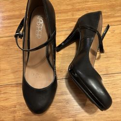 KASPER Black Heels 6.5