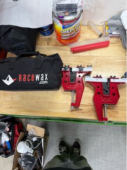 Race wax snowboard and ski wax / tuning kit