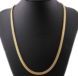 New 18 k yellow gold necklace chain