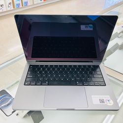 MacBook Pro M1 Pro 16gb ram 1tb ssd