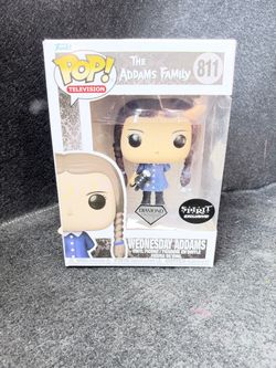 Funko POP! Wednesday Addams #811 Diamond Collection Spirit Exclusive – The Addams Family