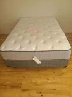 Full Mattress &box Spring for  FREE