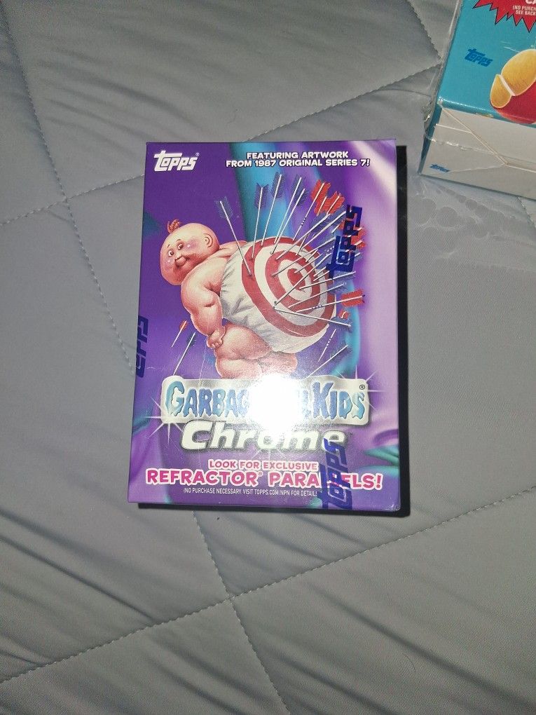 Is tops garbage pale kids CHROME "BLASTER BOX
