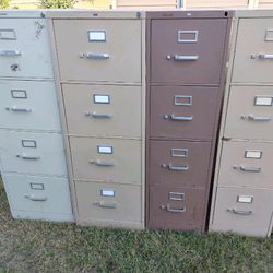 4 Drawer File Cabinets 