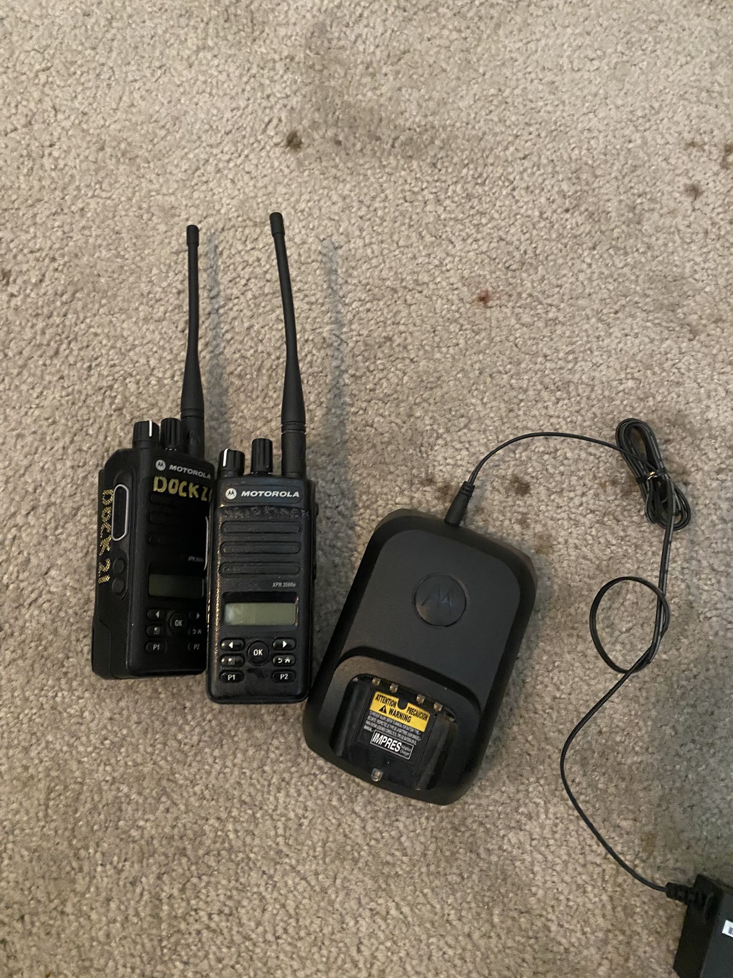 Motorola Walkie Talkie With Charger 3500e