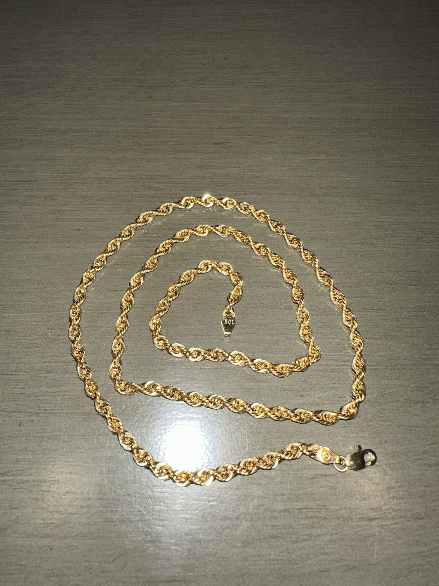 10k hollow gold rope chain 22”