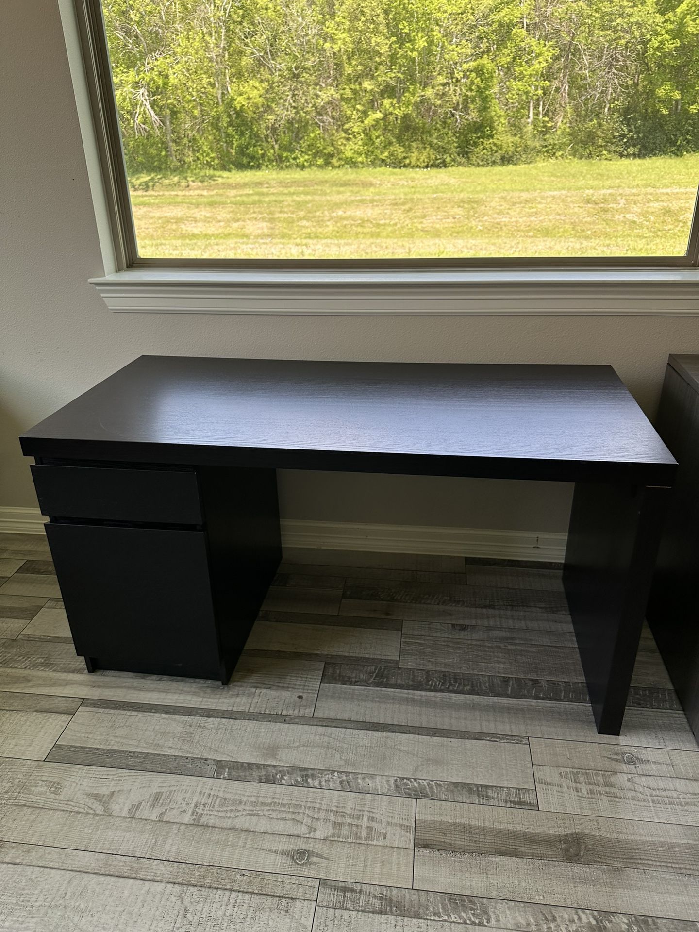 IKEA Malm Desk