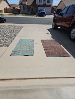 Horse blankets (2)