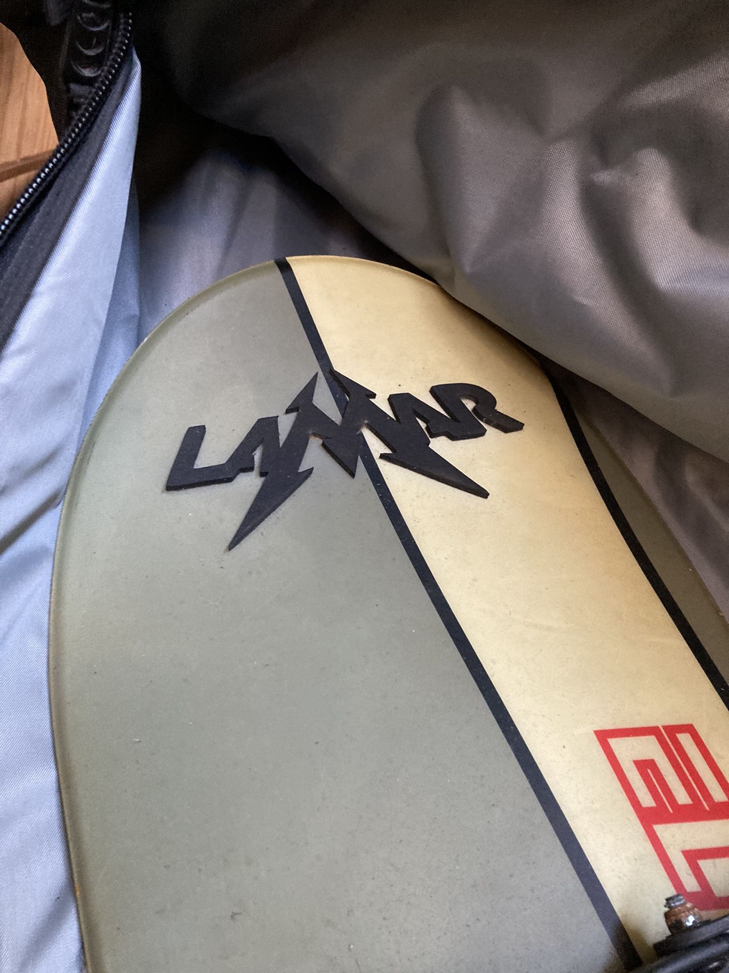 Snowboard