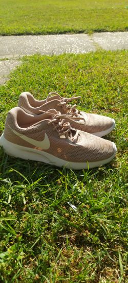 Nike Tanjuns 