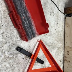 Automotive Warning Triangles